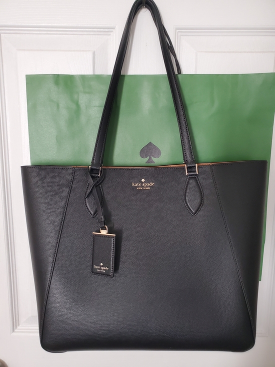 kate spade Handbags - Kate Spade Black POPPY Leather Tote